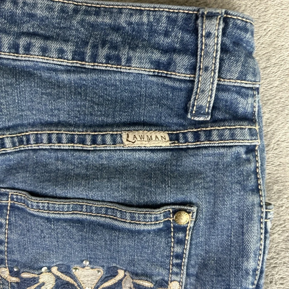 Lawman Denim Jeans Straight Leg Women's 5/6 Embroidered‎ Gems Western Cowgirl